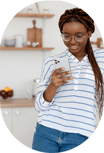 lady-with-phone